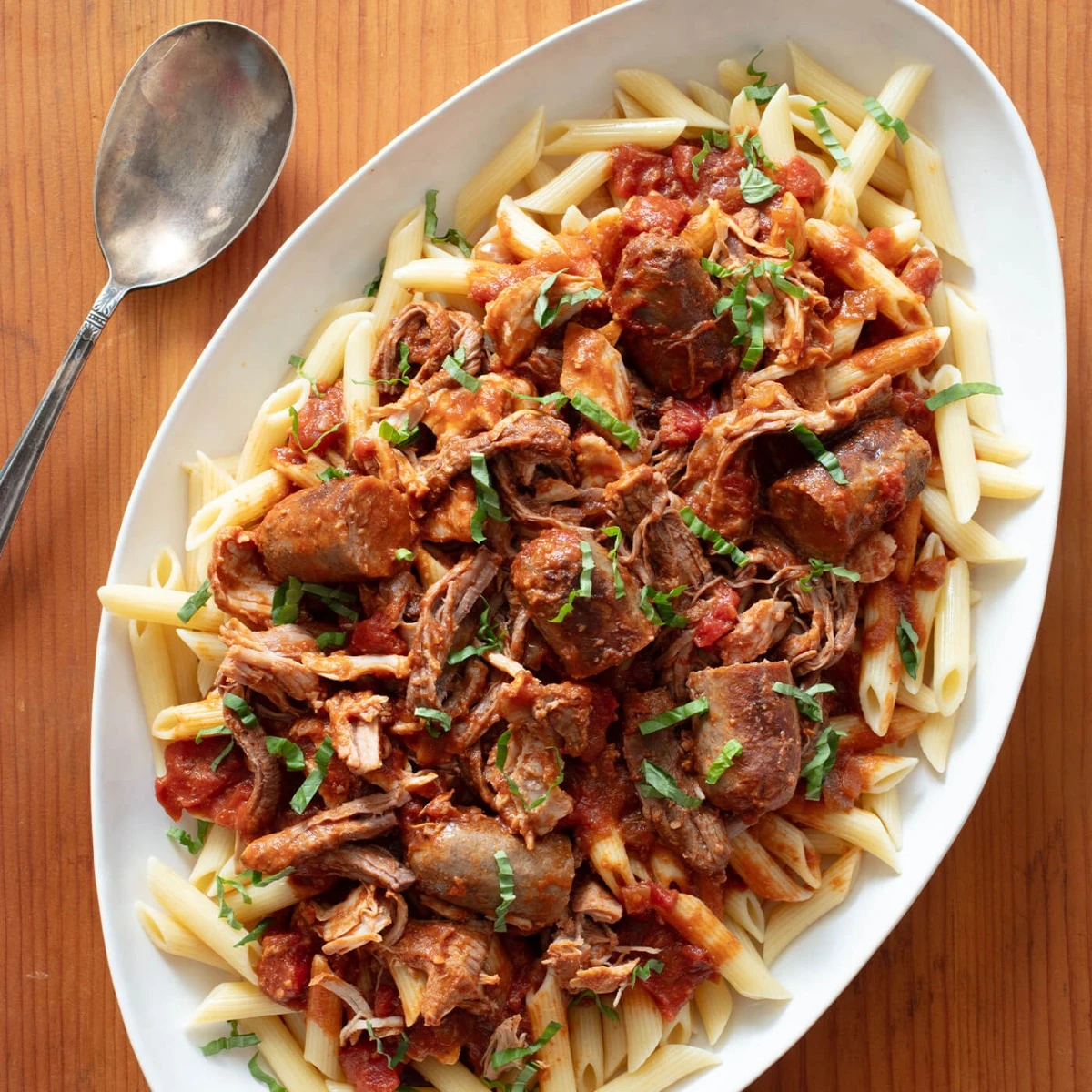 The Complete Slow Cooker - Image 2